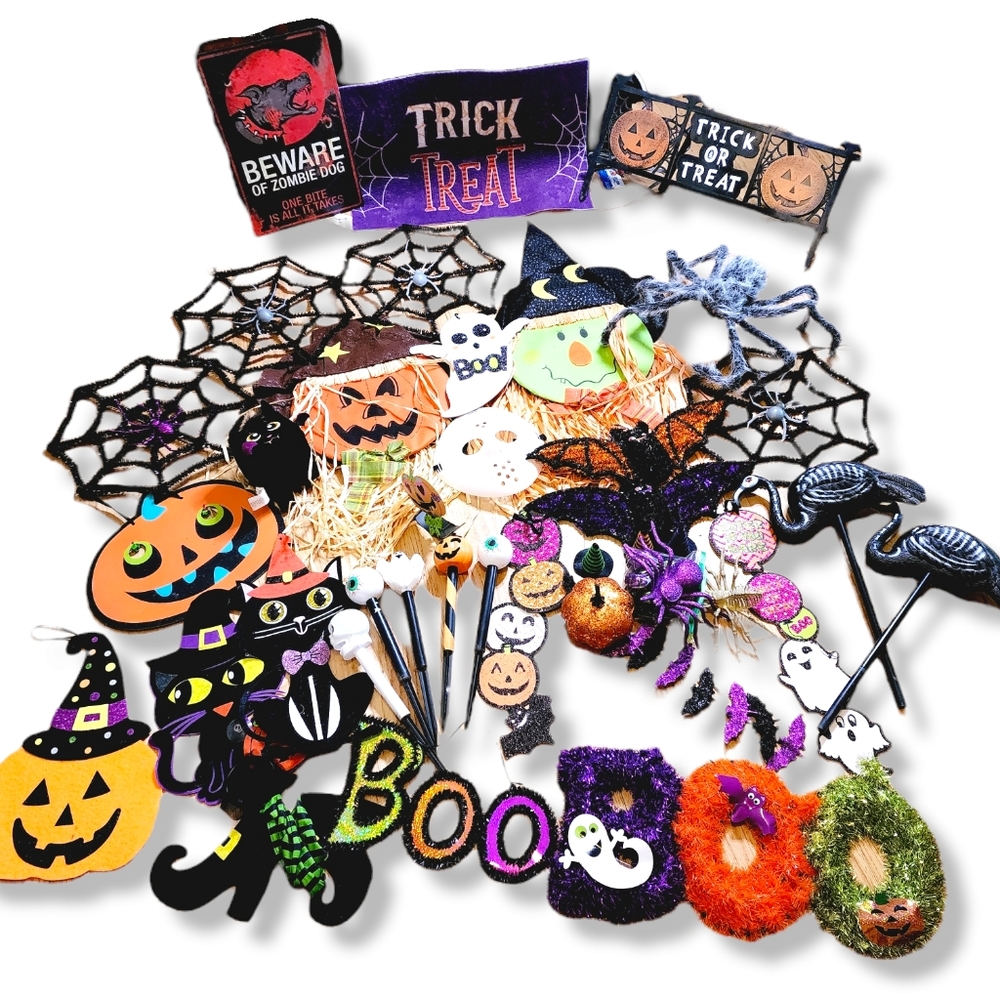 Huge Halloween lot over 30 pieces